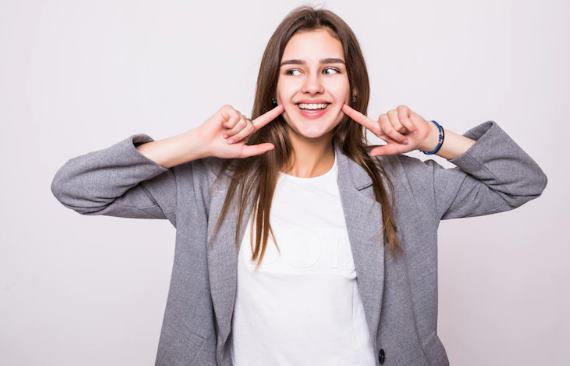 стоимость виниров в турции